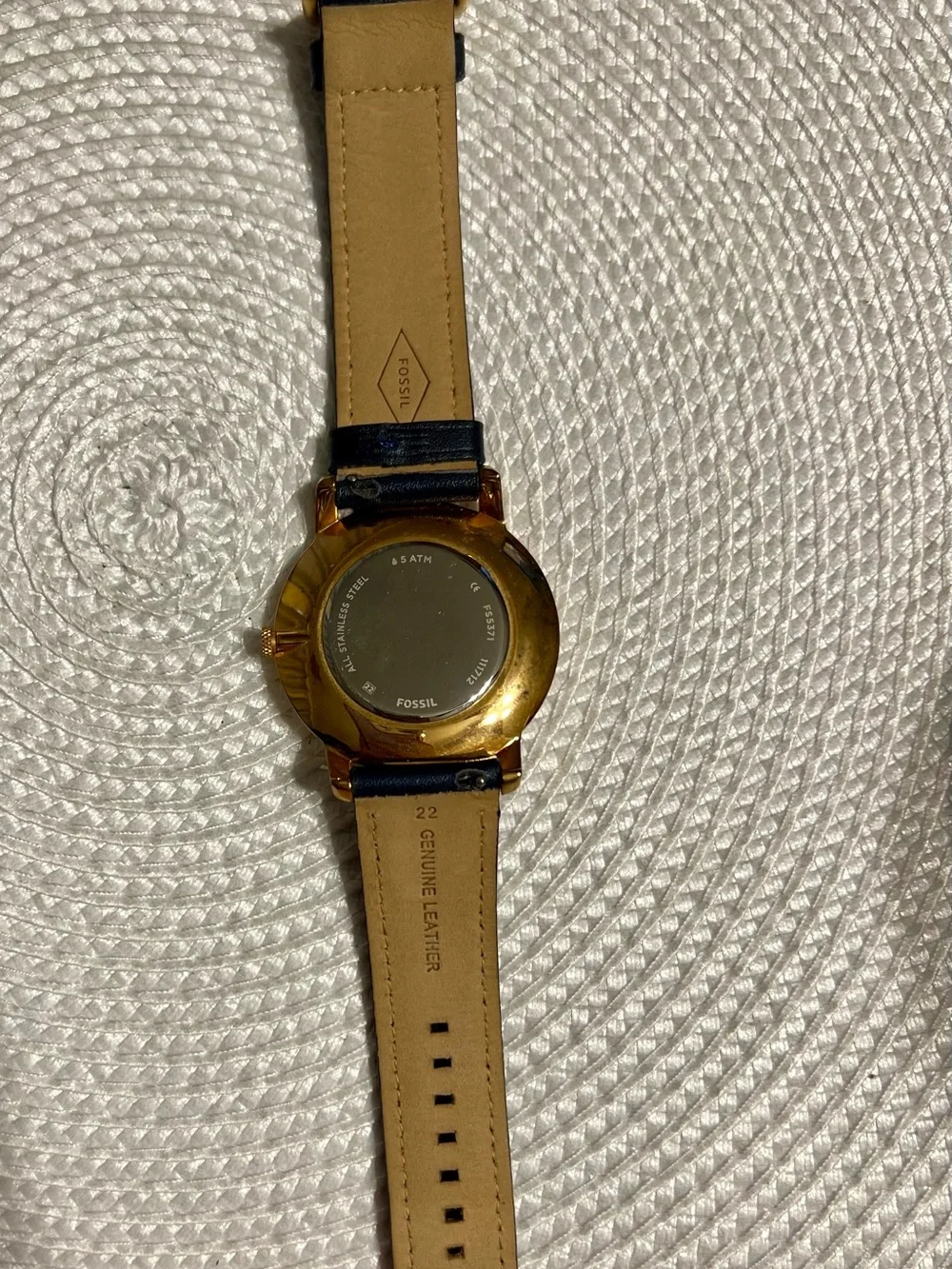 Fossil Men's Blue Leather Strap Watch with  Gold Case